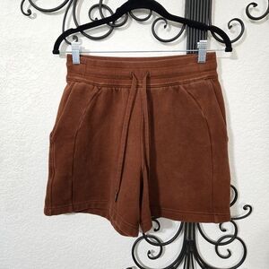 LULULEMON‎ Scuba Shorts | 6